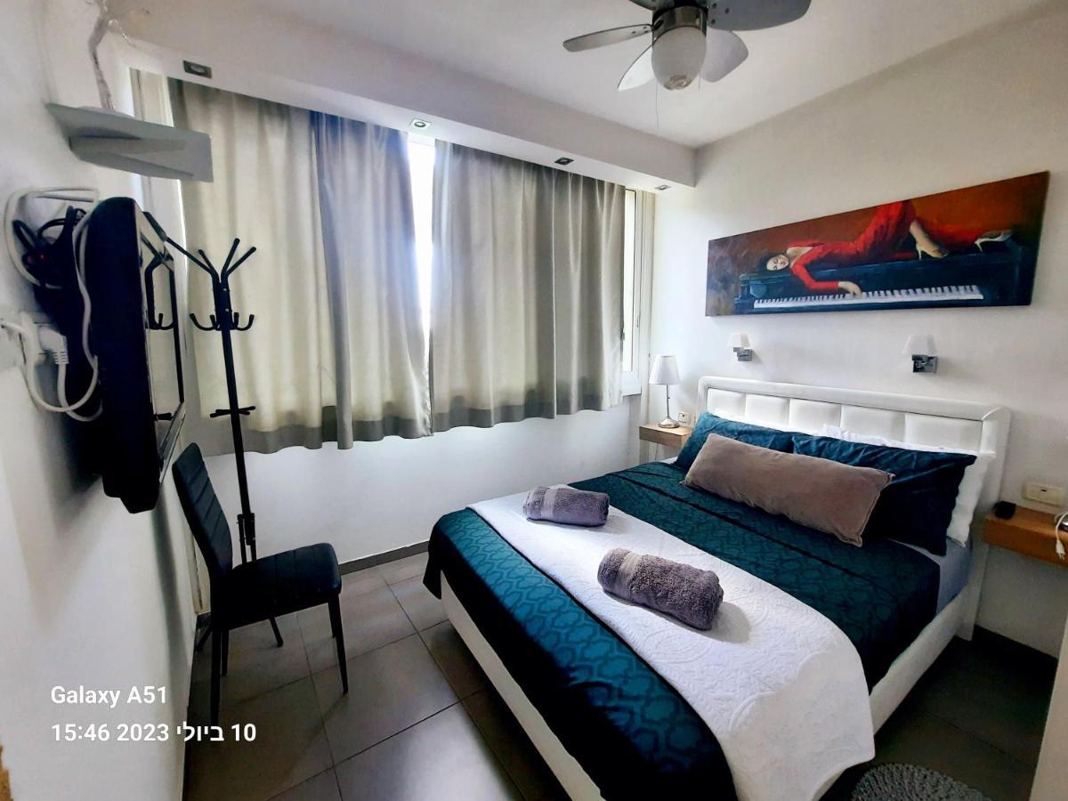 Sea View Suites - דירות נופש עם מקלט Caesarea Exterior photo